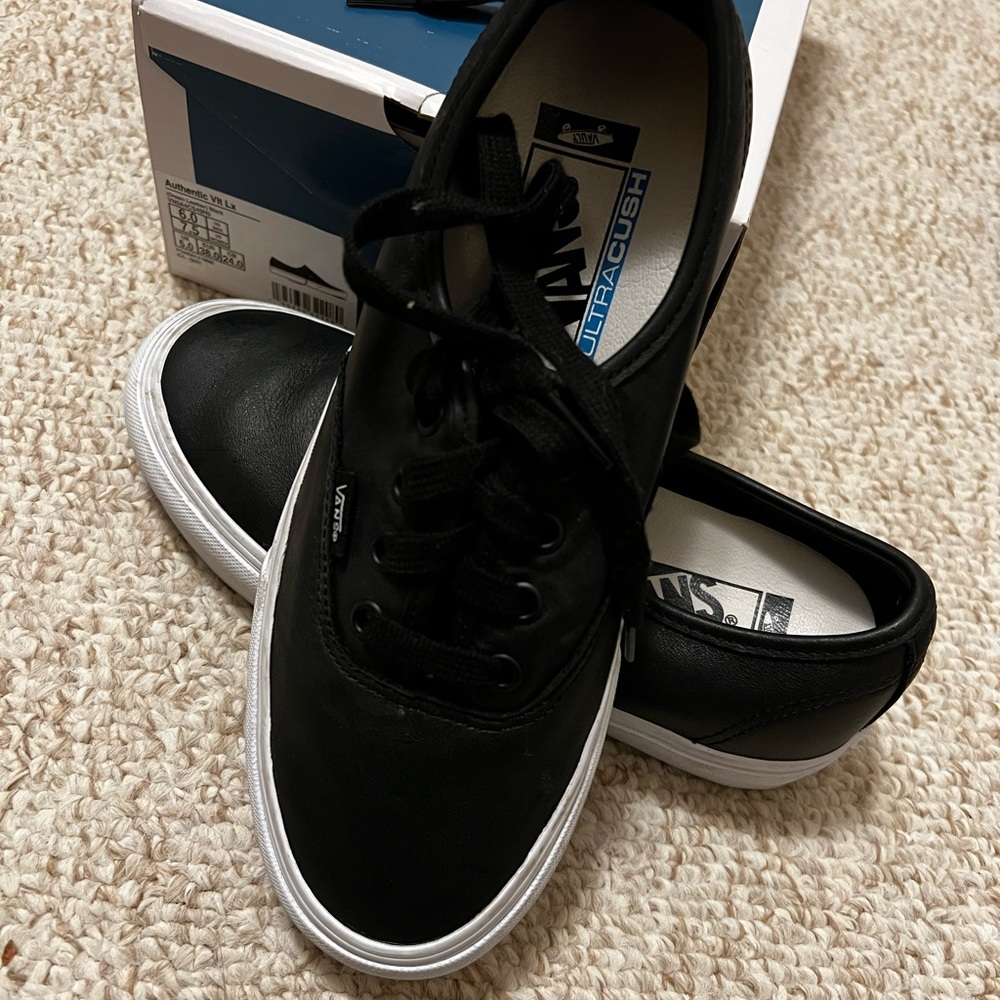 COPY - Vans Black Dream Leather Sneakers Iconic Design